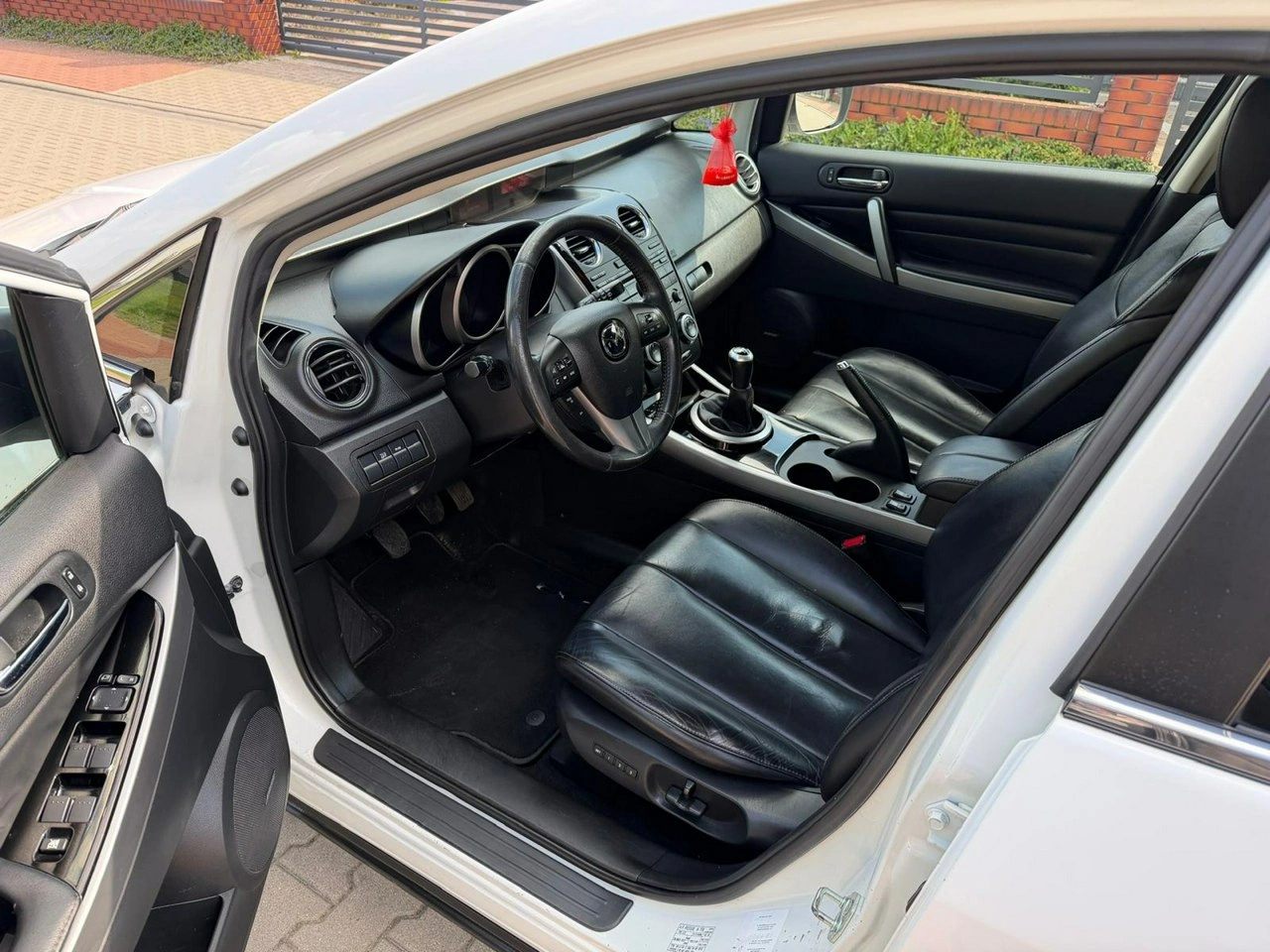 Mazda CX-7 - Zdjęcie 9