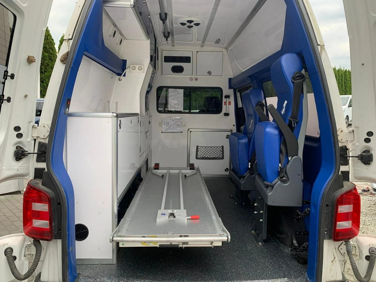 Volkswagen Transporter - Zdjęcie 11