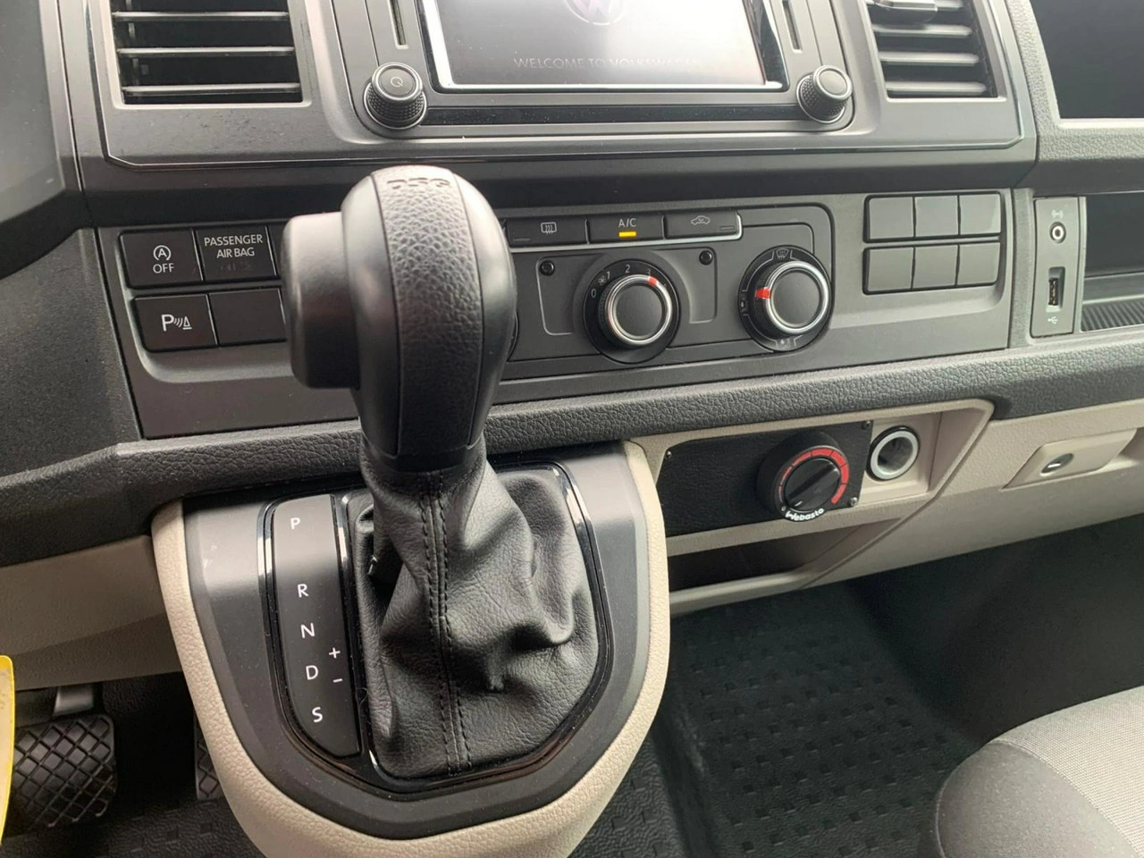 Volkswagen Transporter - Zdjęcie 6