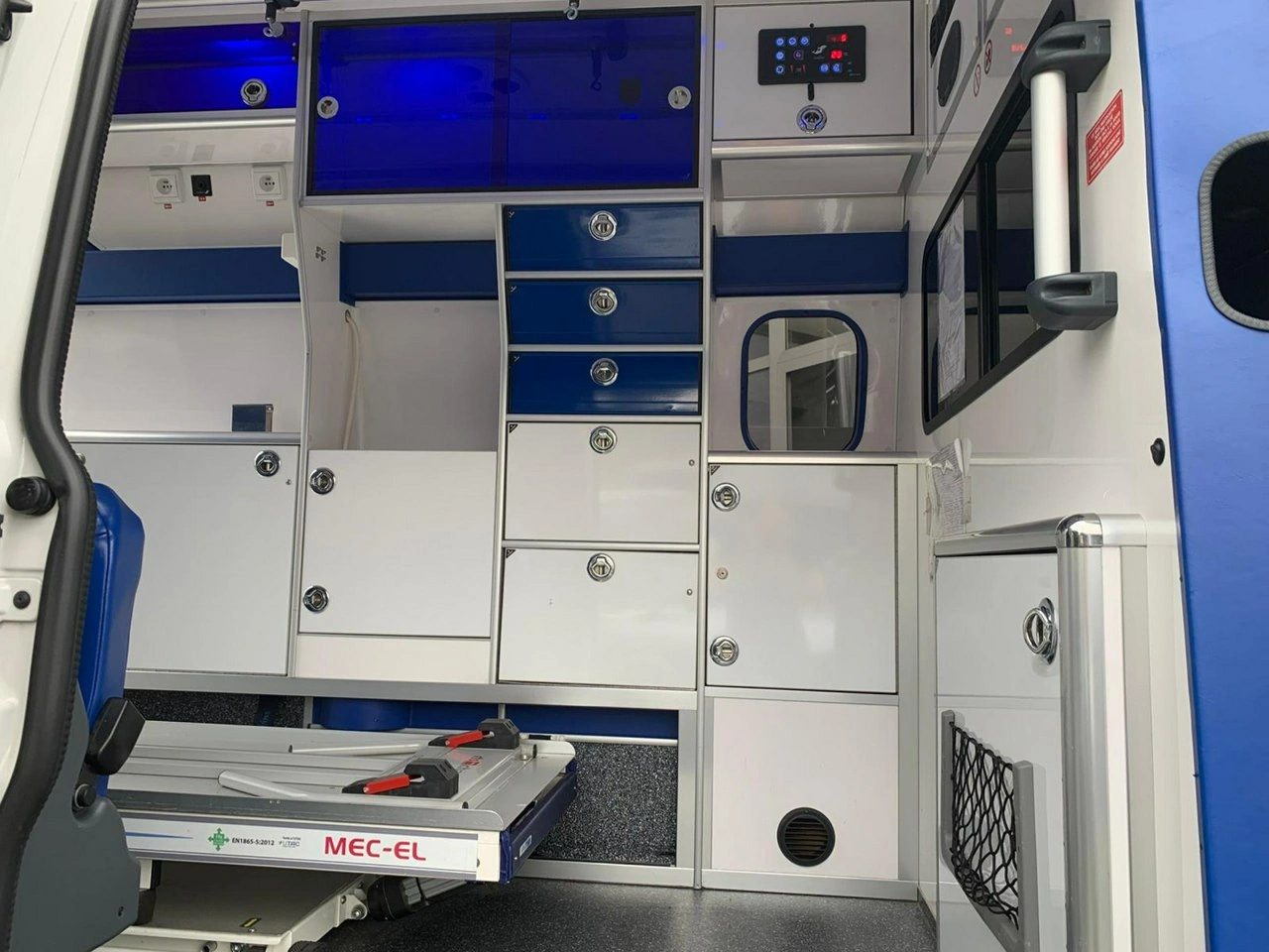 Volkswagen Transporter - Zdjęcie 8