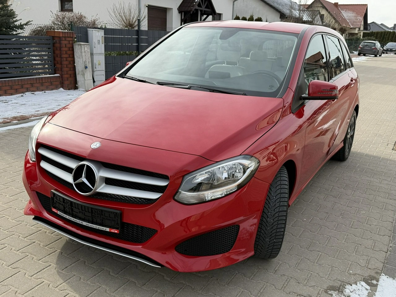 Mercedes B 180 - Zdjęcie 2