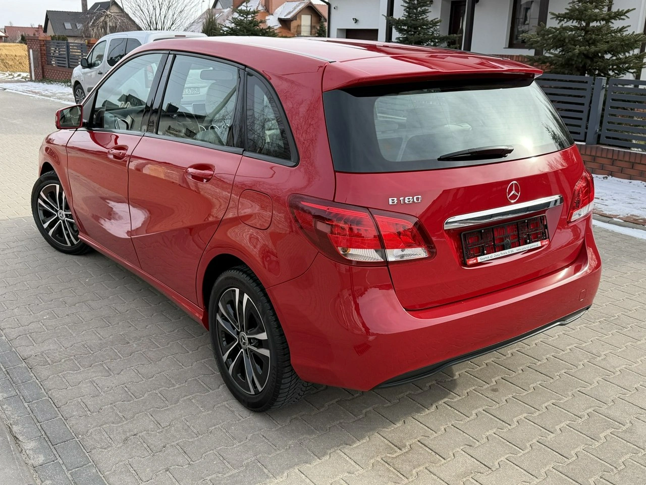 Mercedes B 180 - Zdjęcie 3