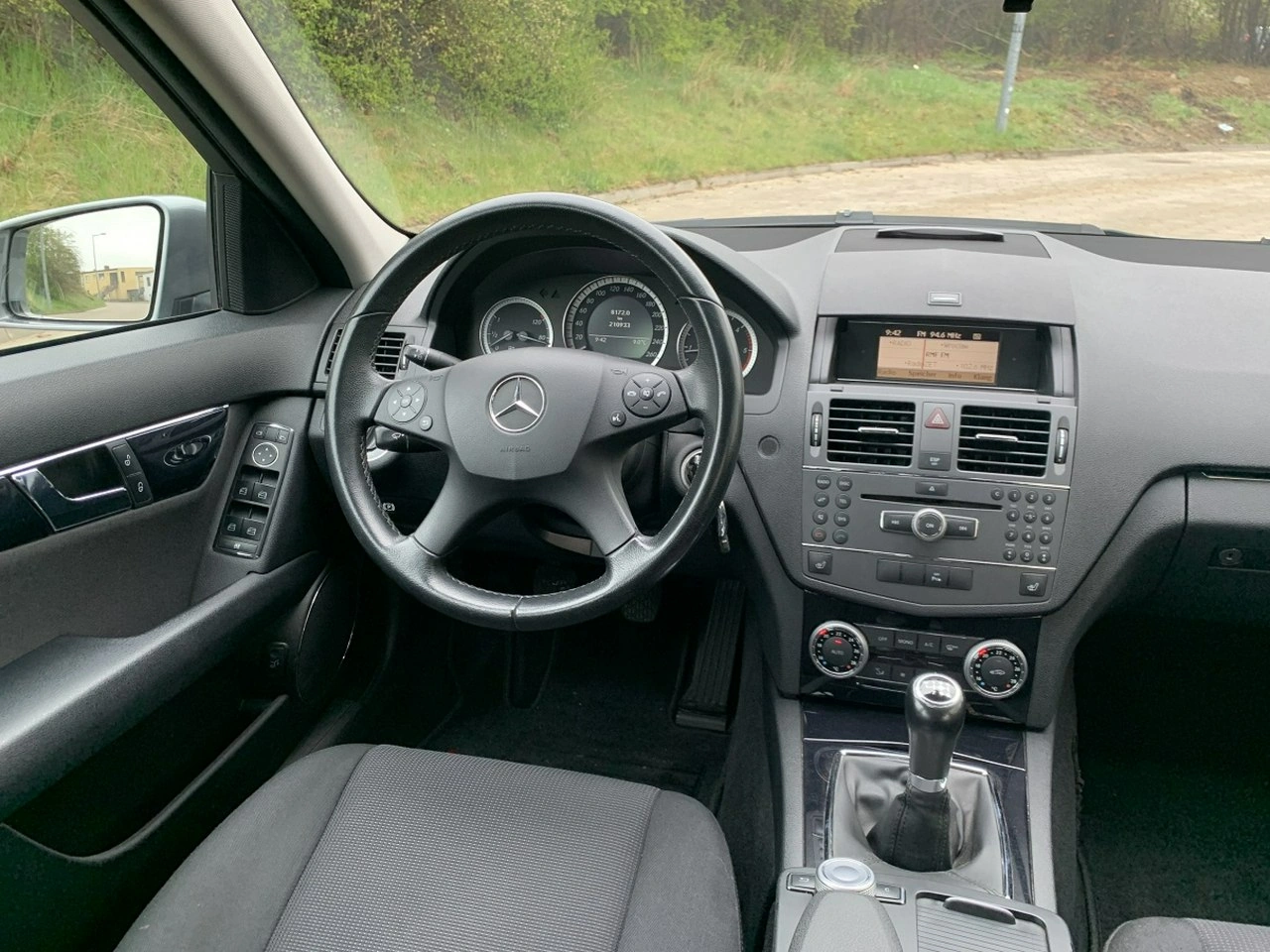 Mercedes C 200 - Zdjęcie 8