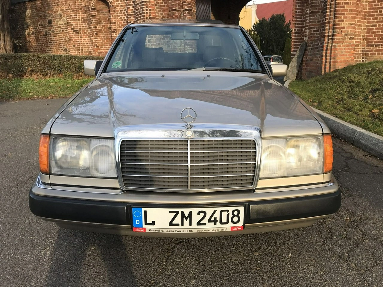 Mercedes W124 - Zdjęcie 2