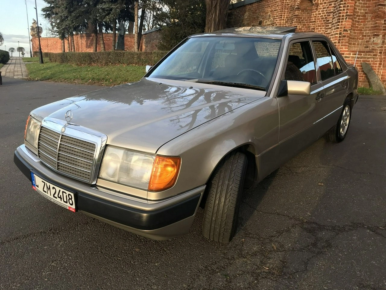 Mercedes W124 - Zdjęcie 3