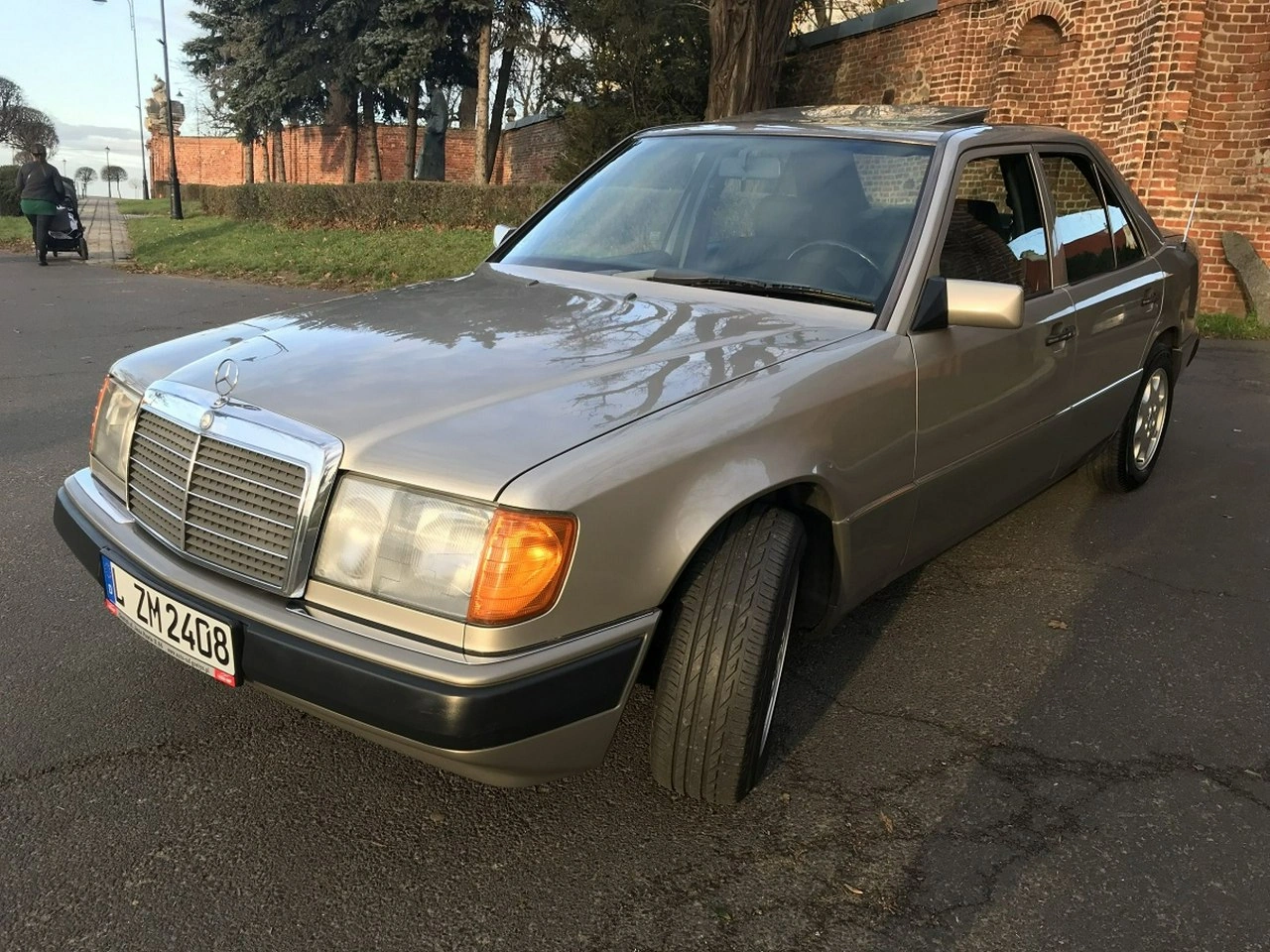 Mercedes W124 - Zdjęcie 4