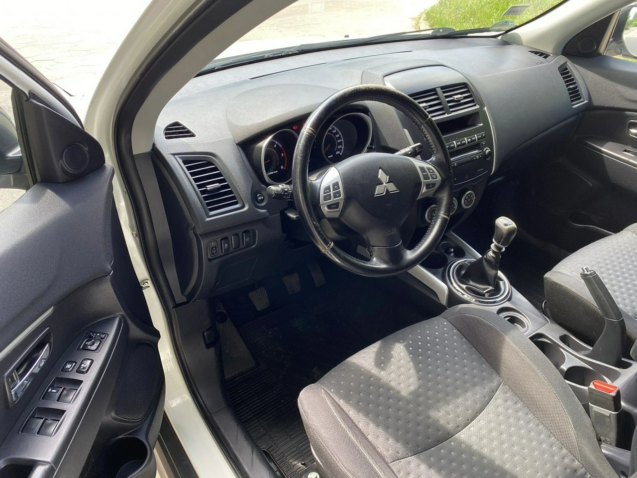 Mitsubishi ASX - Zdjęcie 10