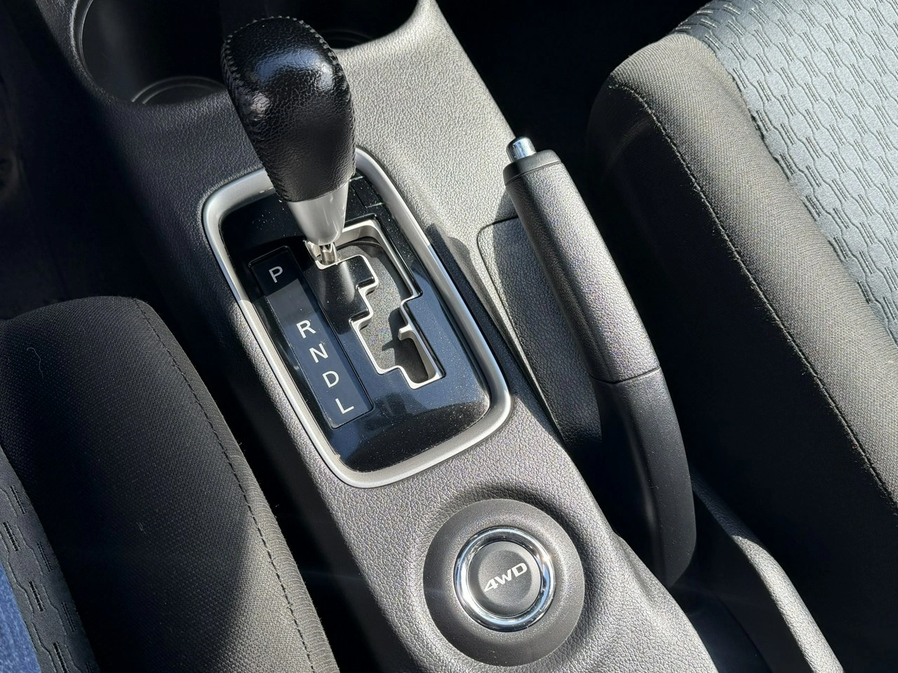 Mitsubishi Outlander - Zdjęcie 14