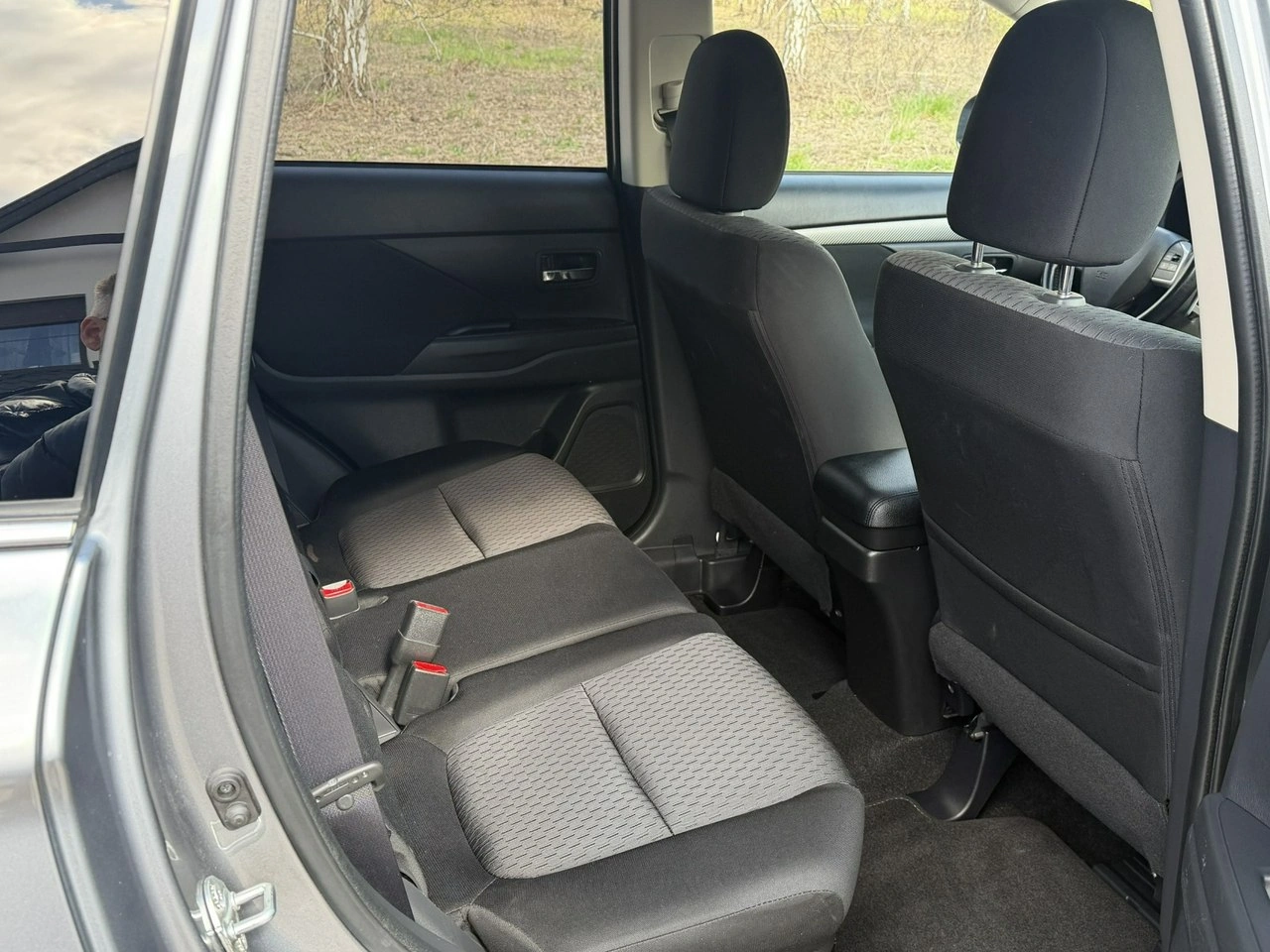 Mitsubishi Outlander - Zdjęcie 7