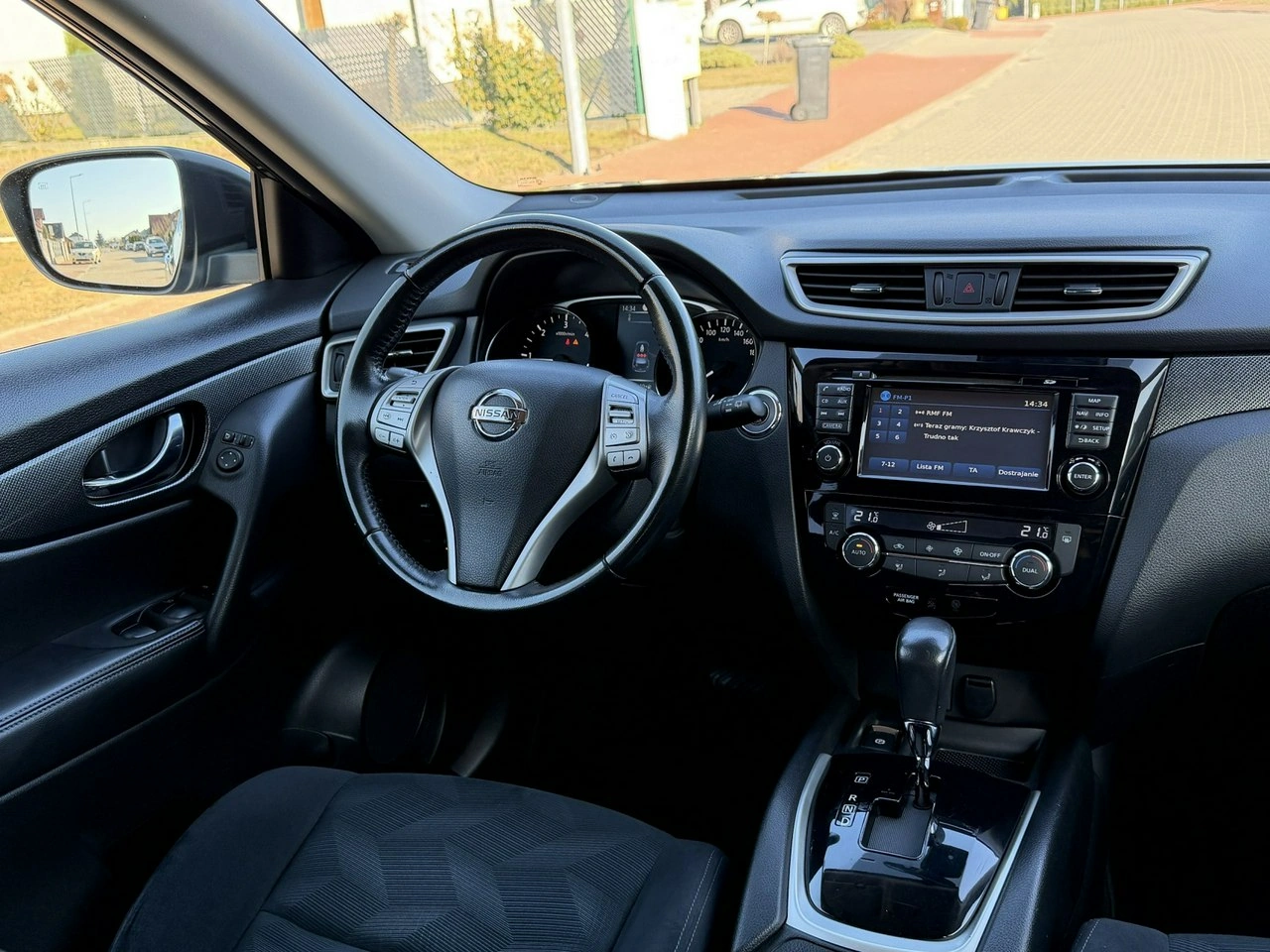 Nissan X-Trail - Zdjęcie 9