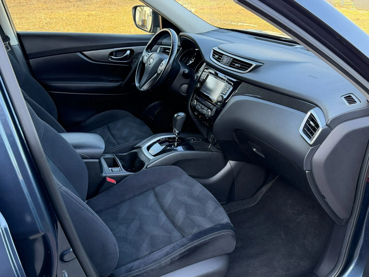 Nissan X-Trail - Zdjęcie 7