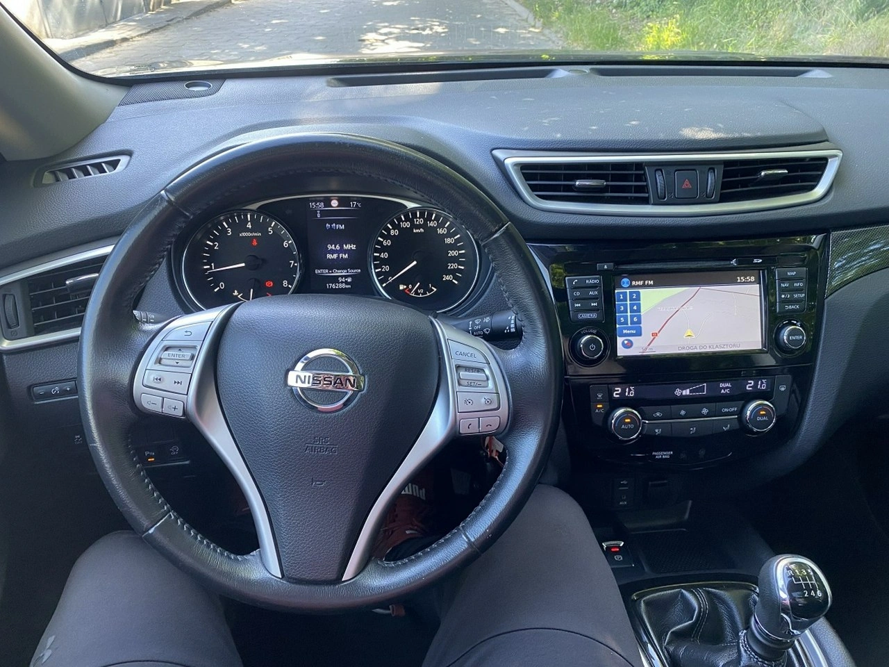Nissan X-Trail - Zdjęcie 12