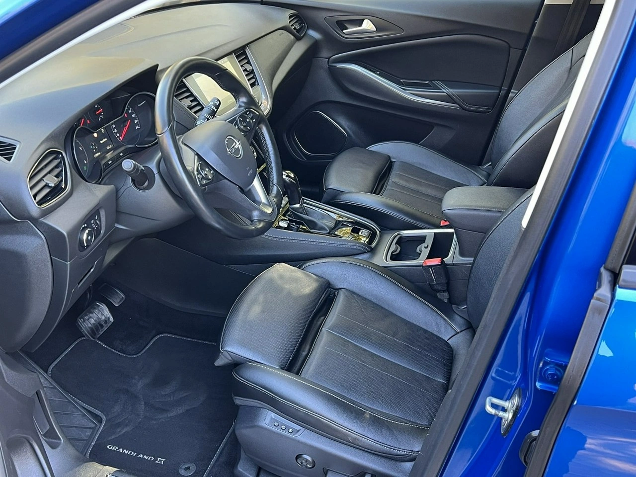 Opel Grandland X - Zdjęcie 9
