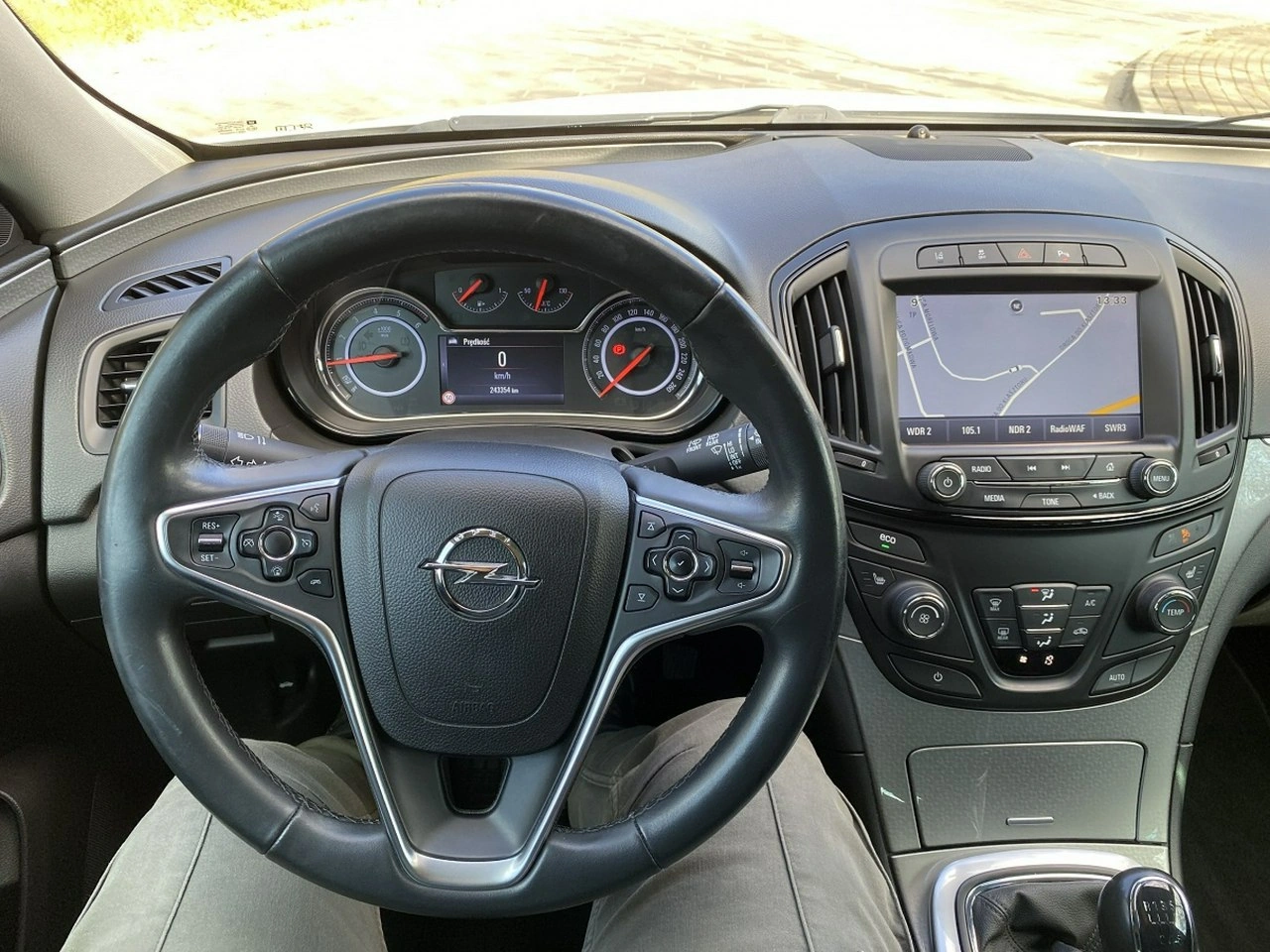 Opel Insignia - Zdjęcie 11