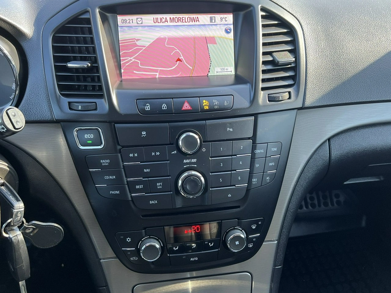 Opel Insignia - Zdjęcie 11