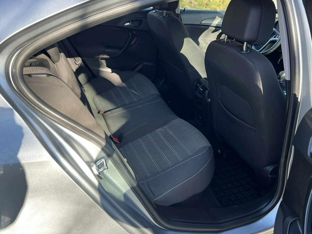 Opel Insignia - Zdjęcie 7