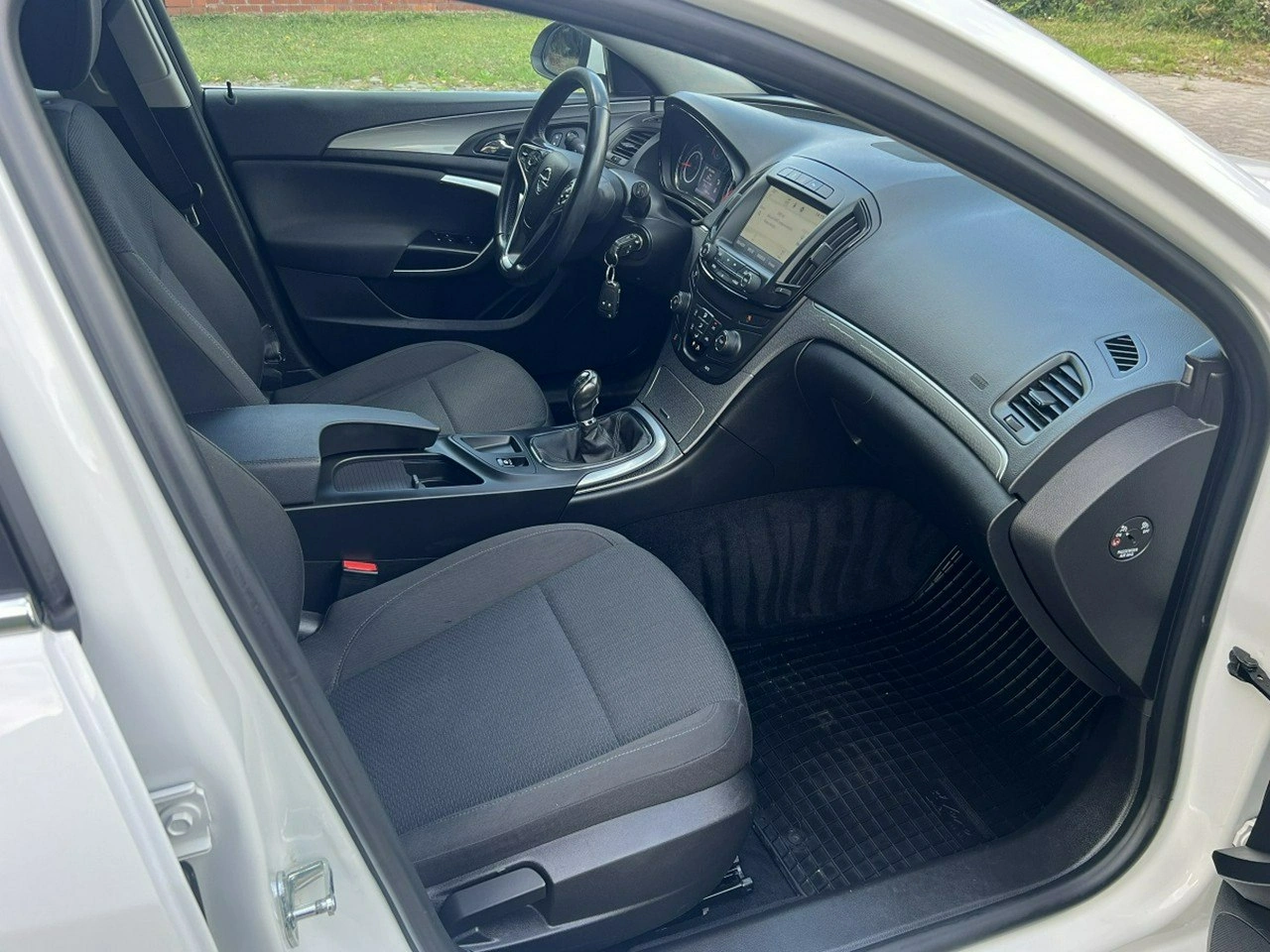 Opel Insignia - Zdjęcie 6