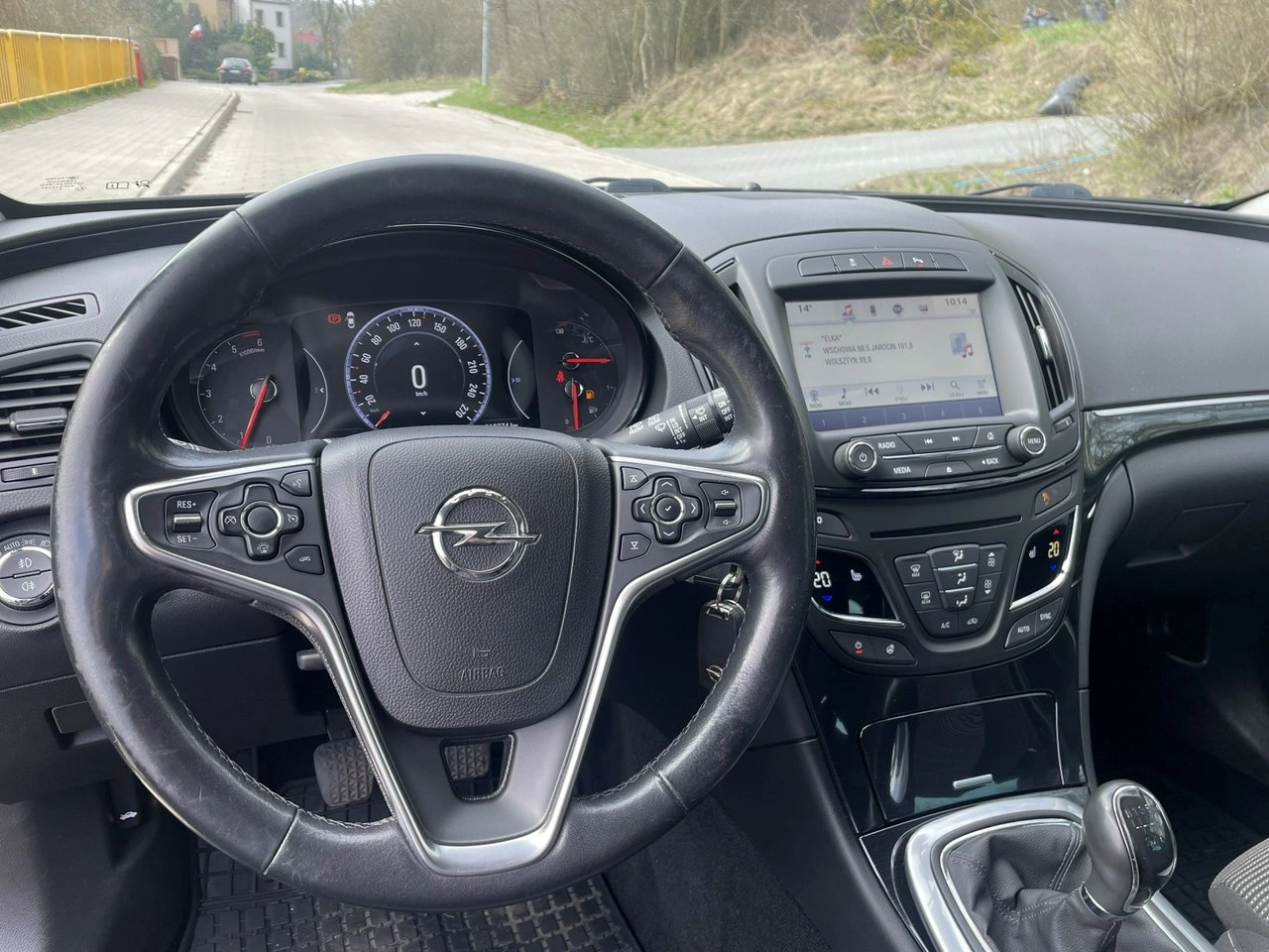 Opel Insignia - Zdjęcie 9