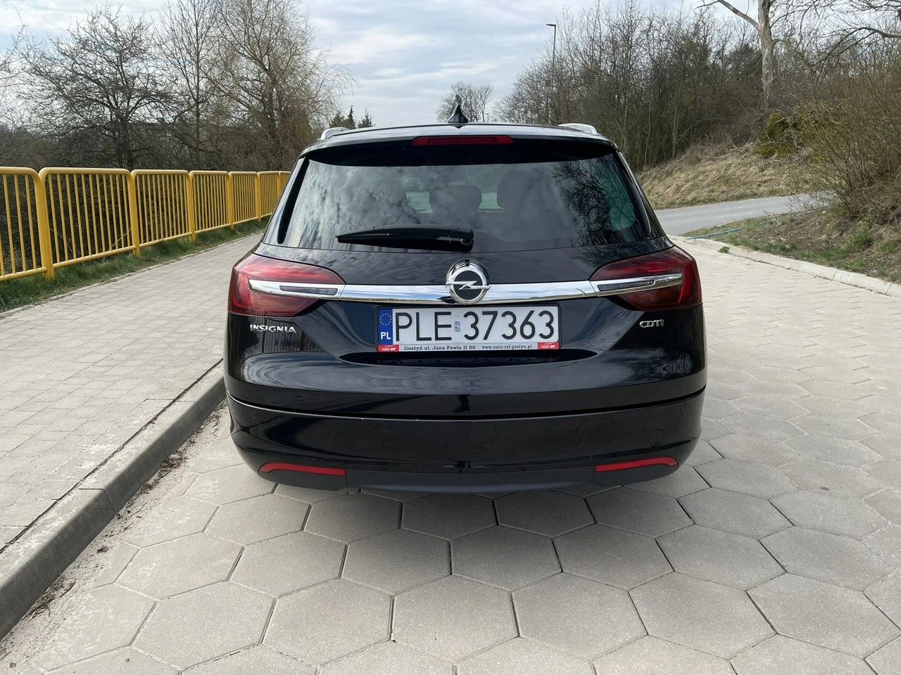 Opel Insignia - Zdjęcie 4