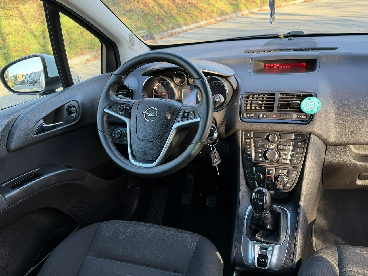 Opel Meriva - Zdjęcie 8
