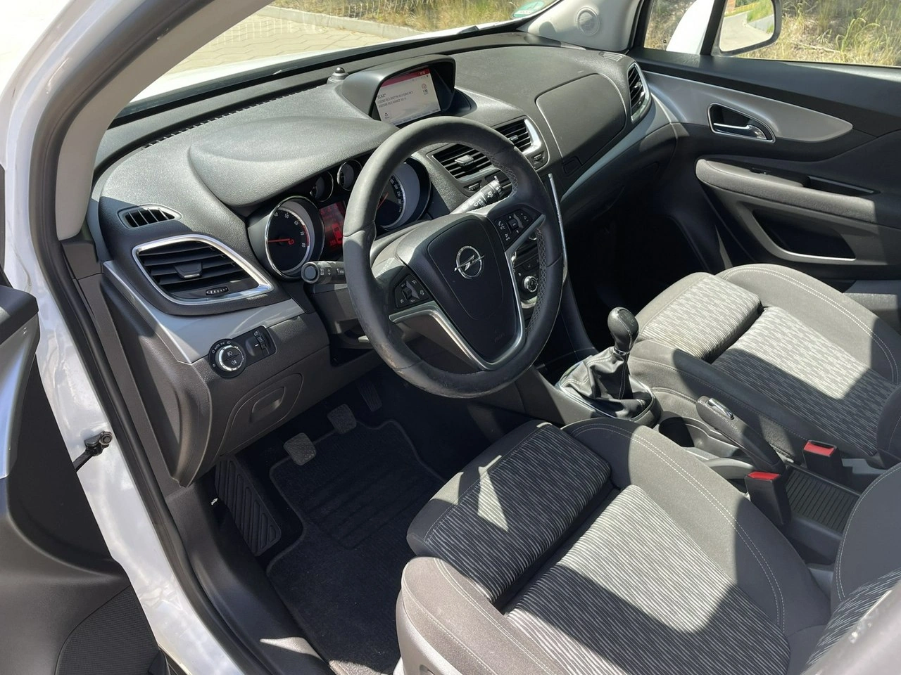 Opel Mokka - Zdjęcie 9