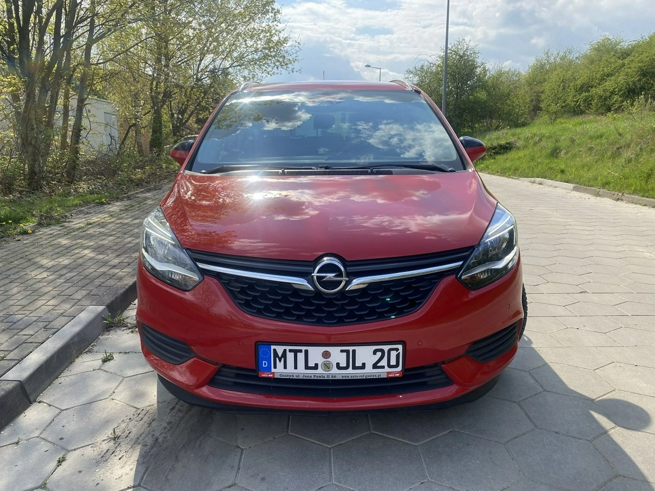 Opel Zafira - Zdjęcie 1