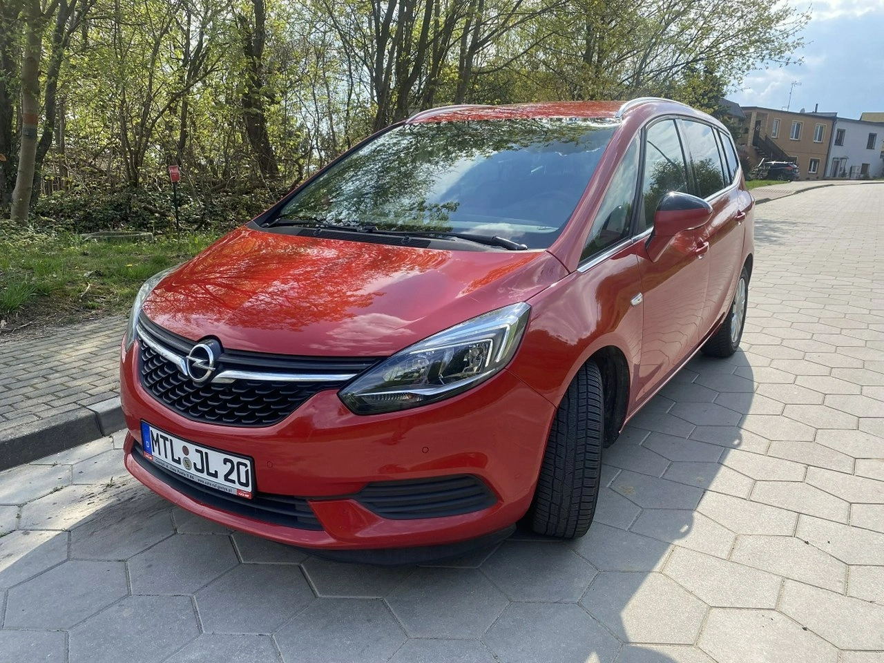 Opel Zafira - Zdjęcie 2