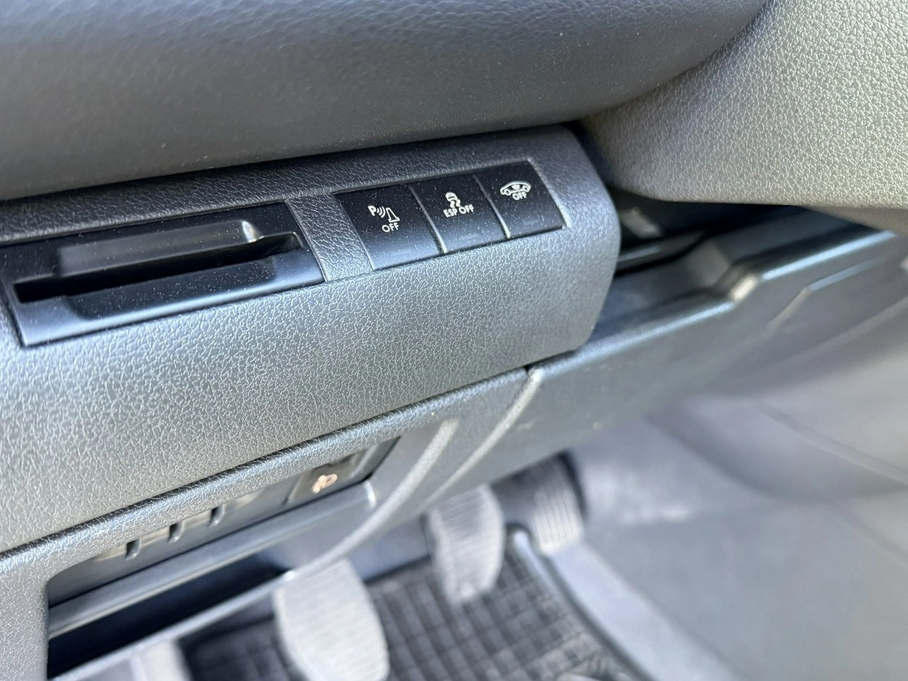 Peugeot 3008 - Zdjęcie 11
