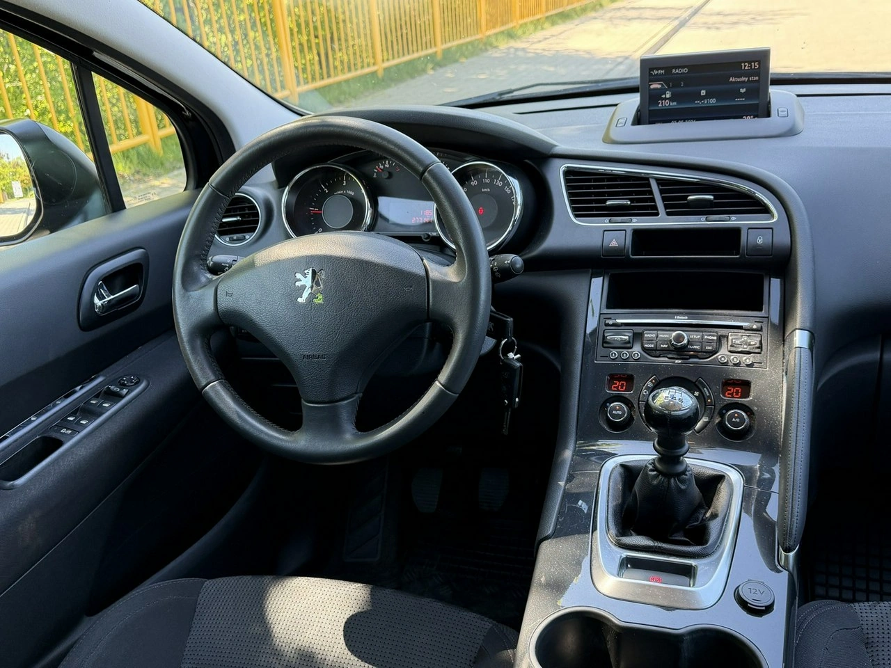 Peugeot 3008 - Zdjęcie 8