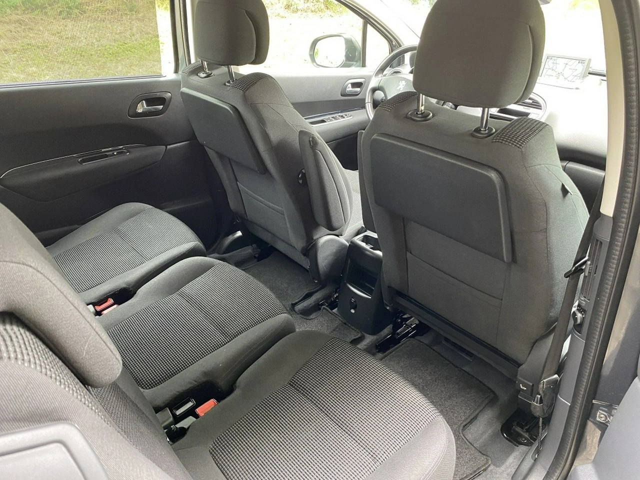 Peugeot 5008 - Zdjęcie 9