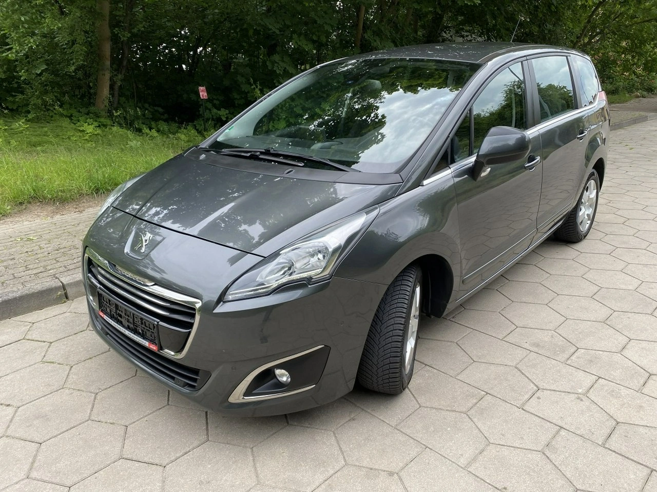 Peugeot 5008 - Zdjęcie 2