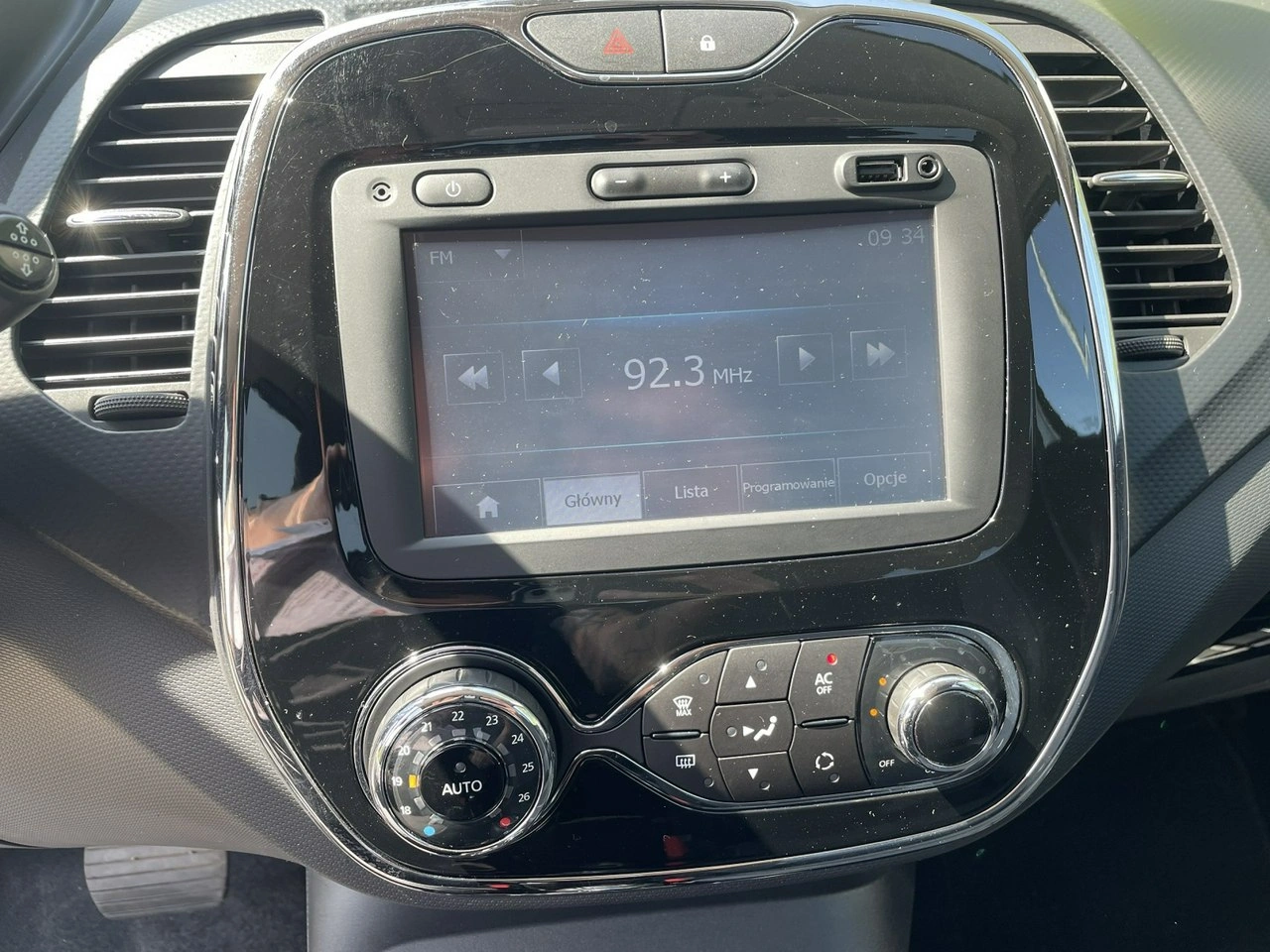 Renault Captur - Zdjęcie 12