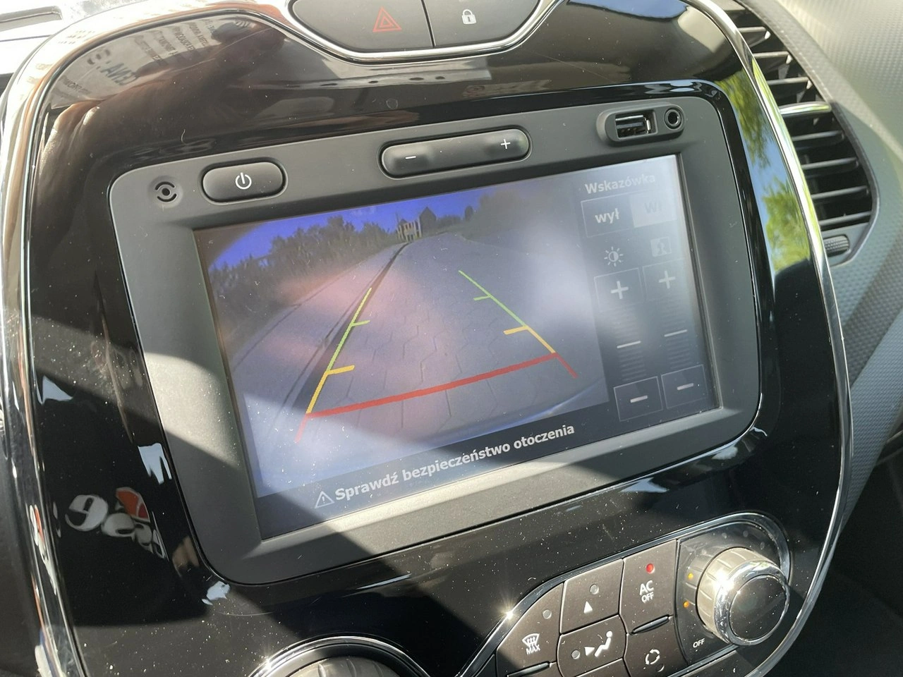 Renault Captur - Zdjęcie 14