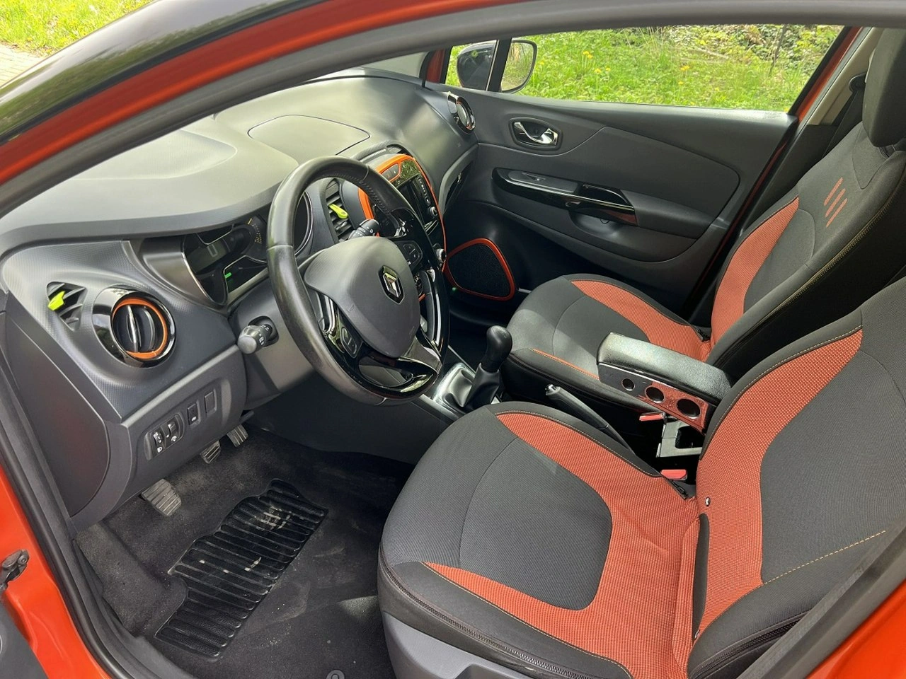 Renault Captur - Zdjęcie 9