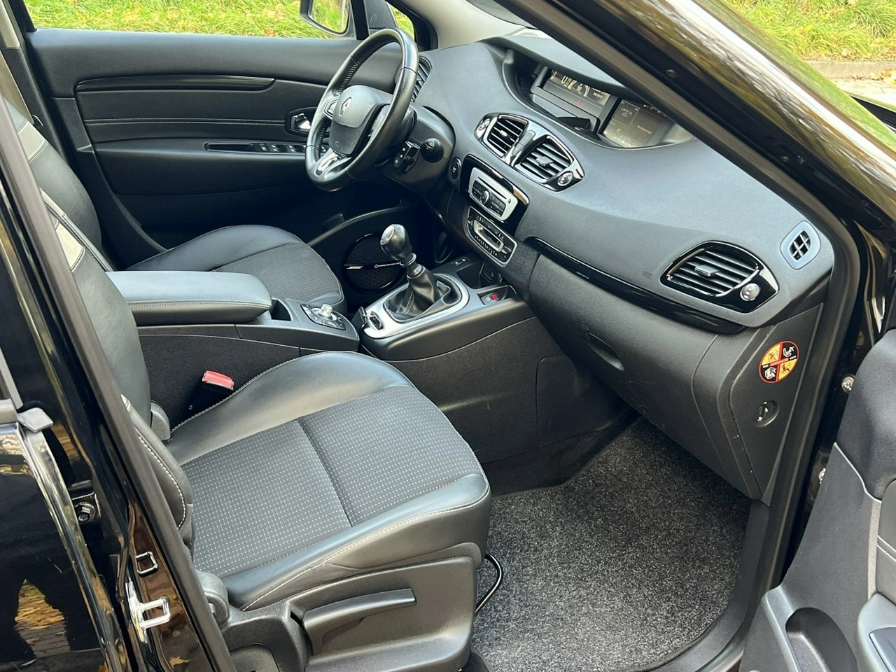 Renault Grand Scenic - Zdjęcie 7
