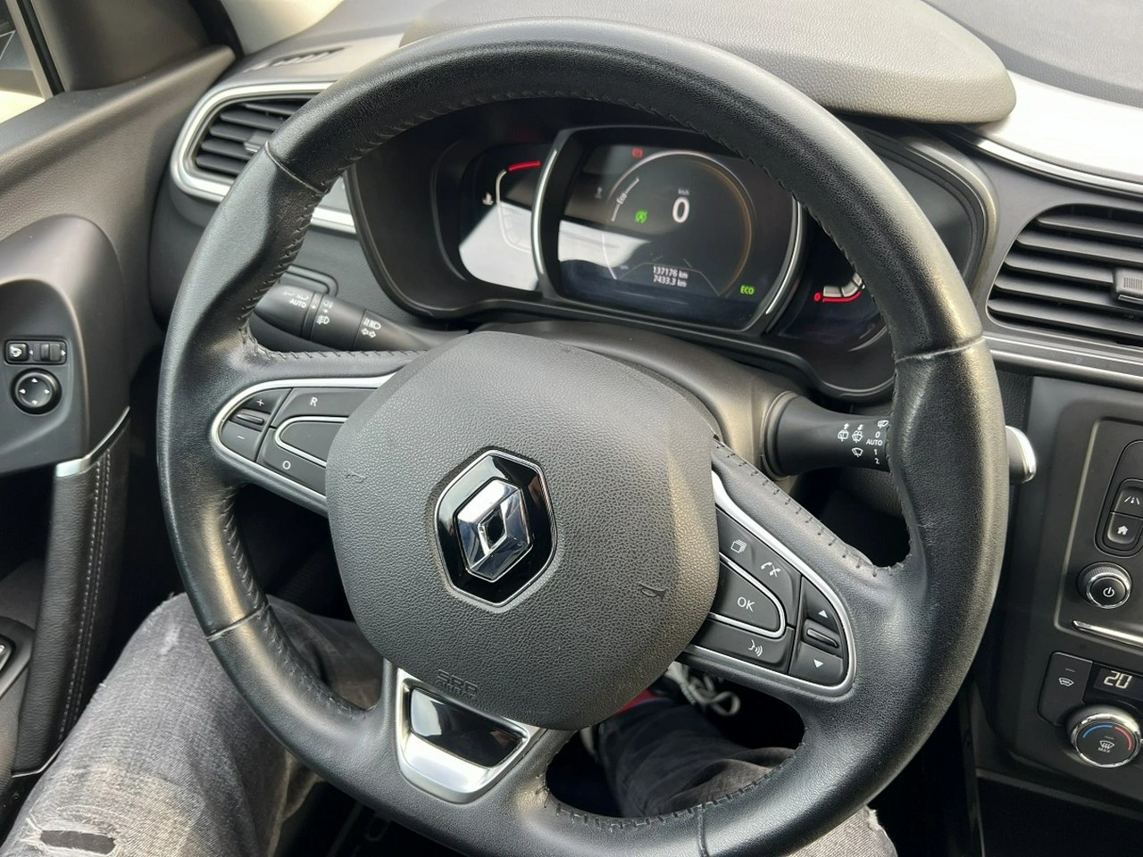 Renault Kadjar - Zdjęcie 10