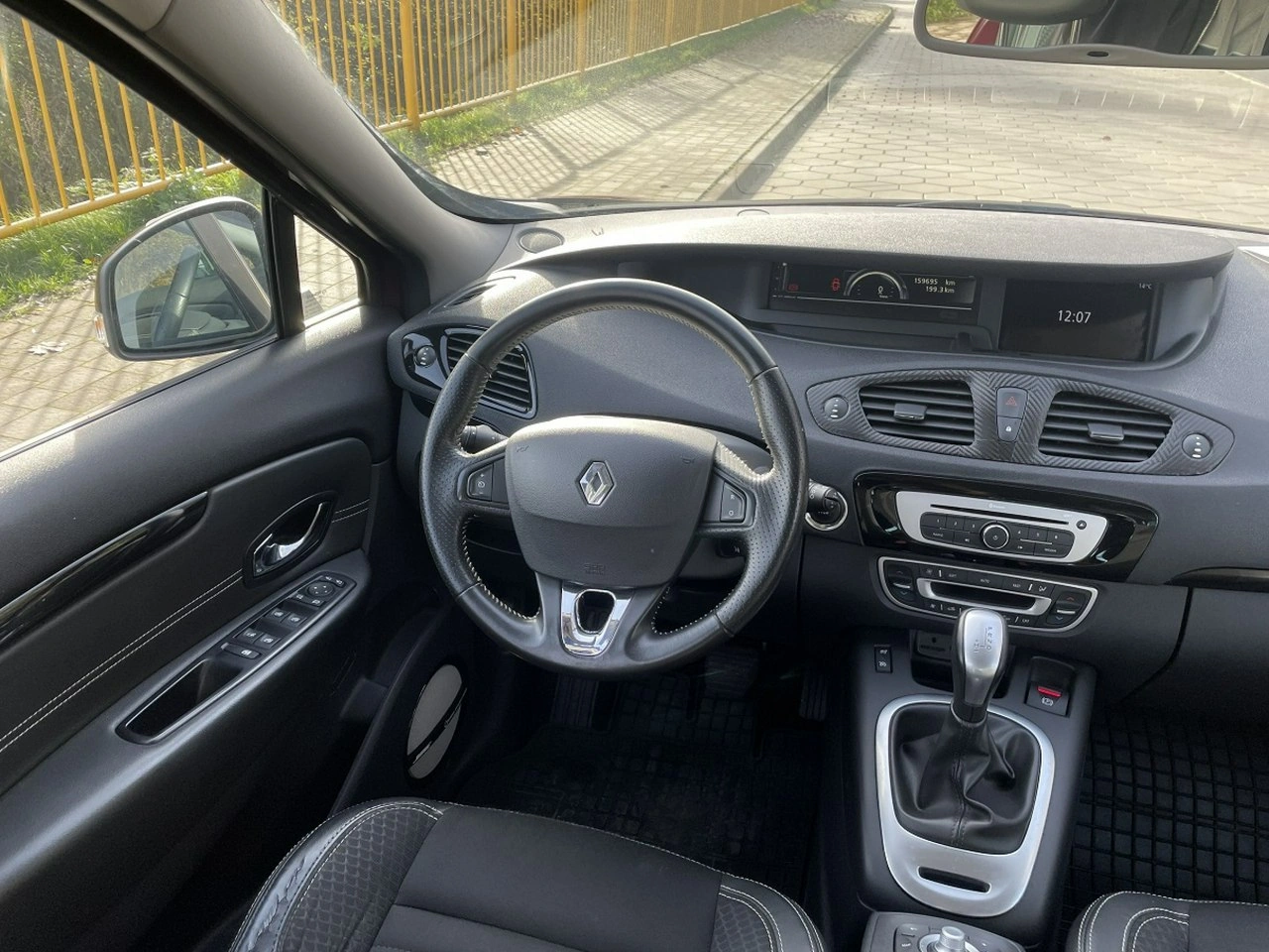 Renault Scenic - Zdjęcie 11