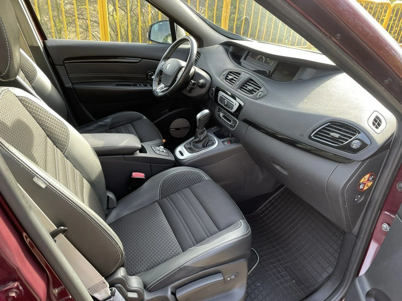 Renault Scenic - Zdjęcie 8