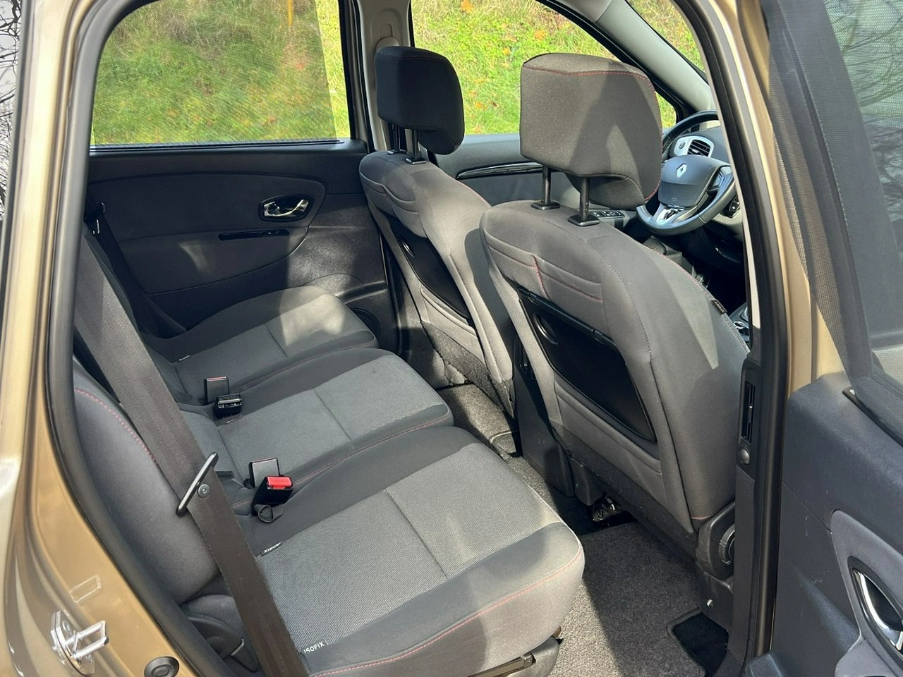 Renault Scenic - Zdjęcie 7