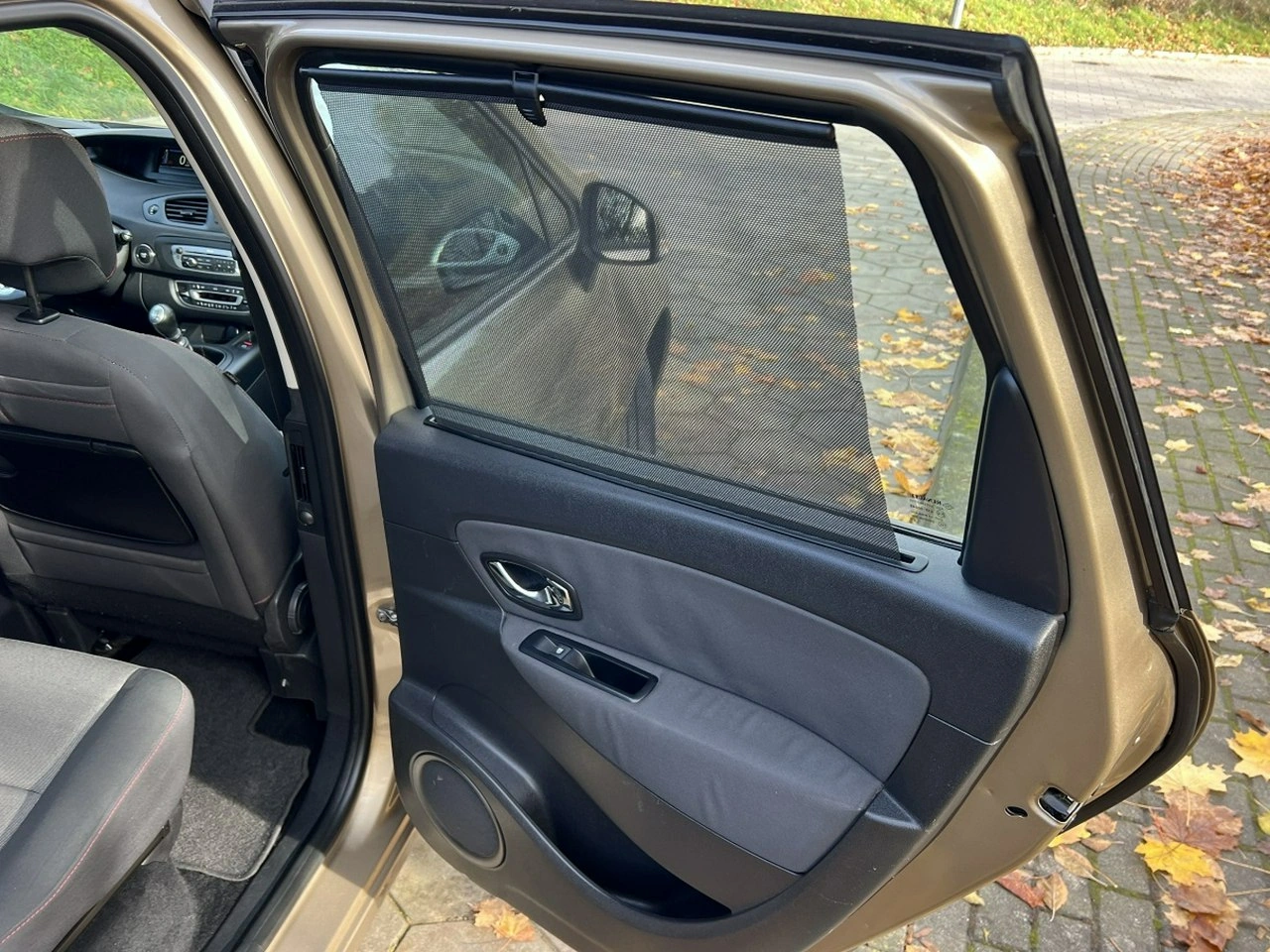 Renault Scenic - Zdjęcie 8