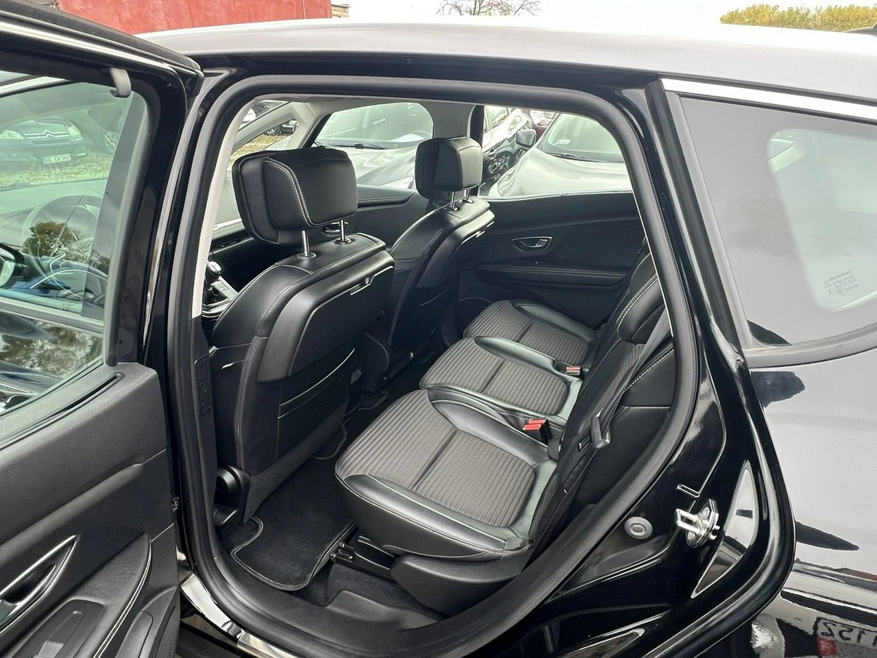 Renault Scenic - Zdjęcie 7