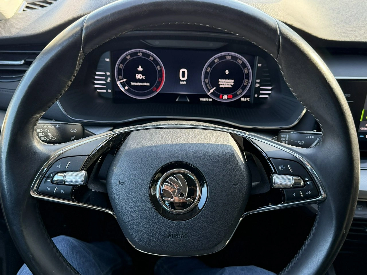 Skoda Octavia - Zdjęcie 10