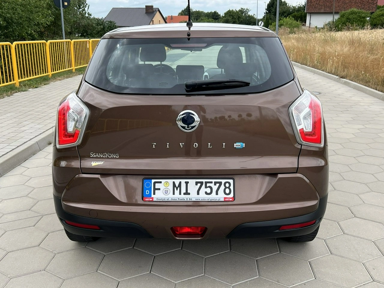 SsangYong Tivoli - Zdjęcie 4