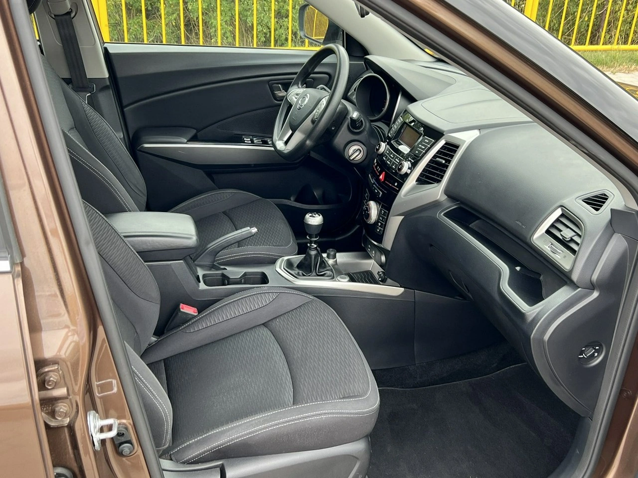 SsangYong Tivoli - Zdjęcie 6