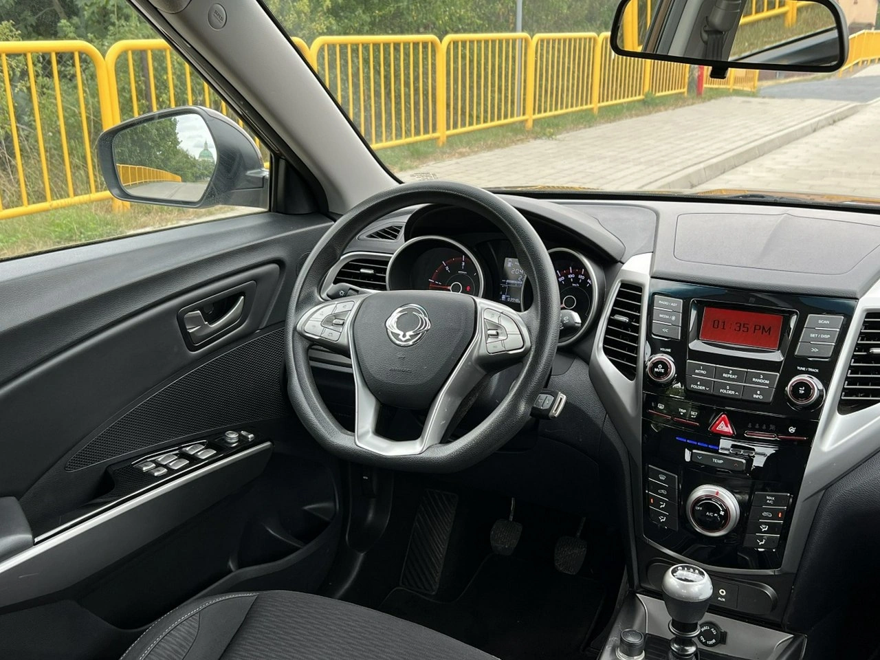 SsangYong Tivoli - Zdjęcie 8