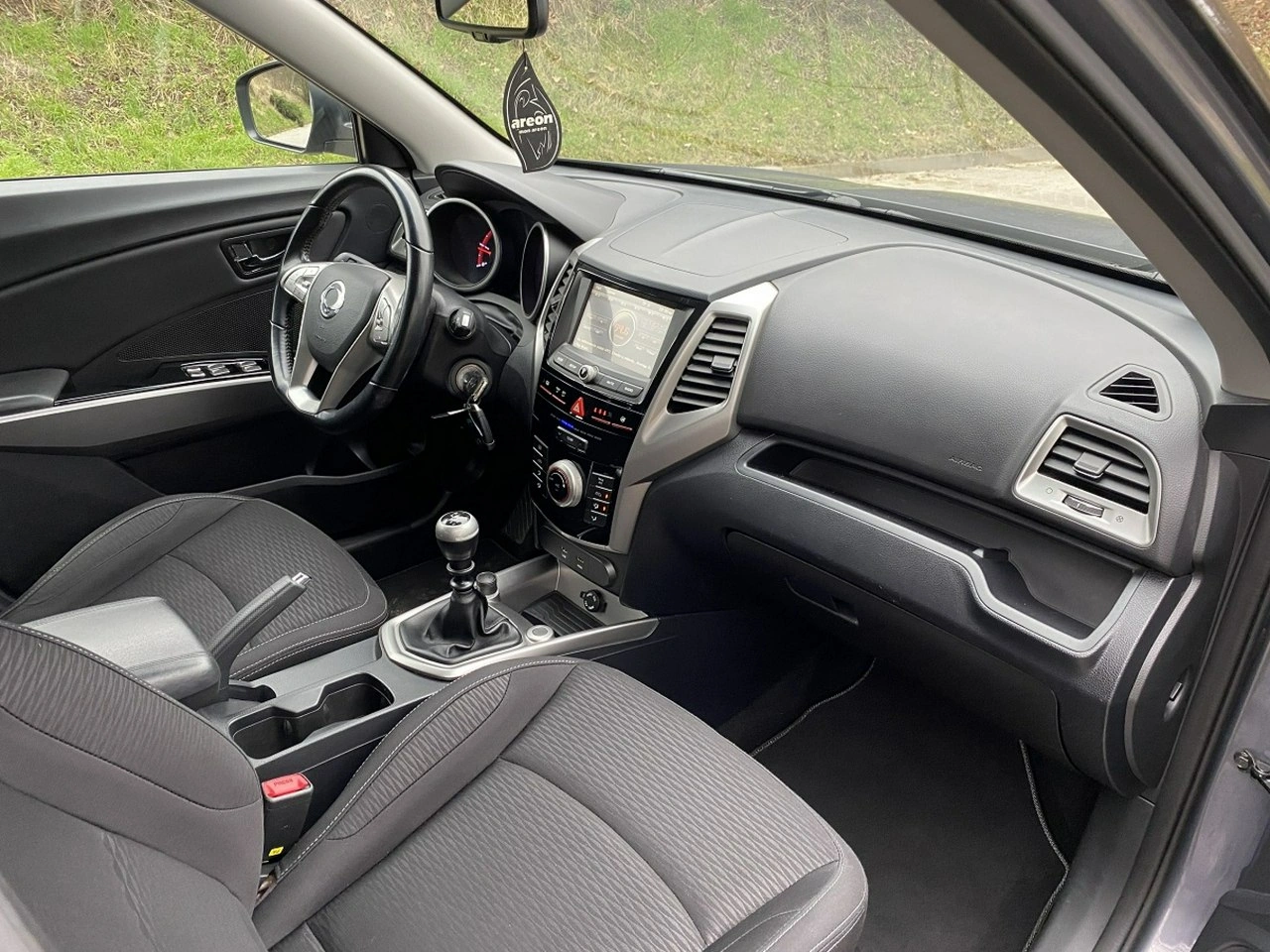 SsangYong Tivoli - Zdjęcie 8