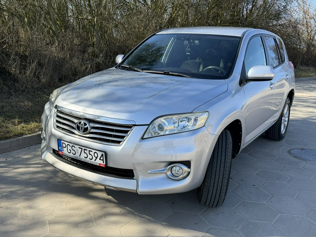 Toyota RAV-4 - Zdjęcie 2