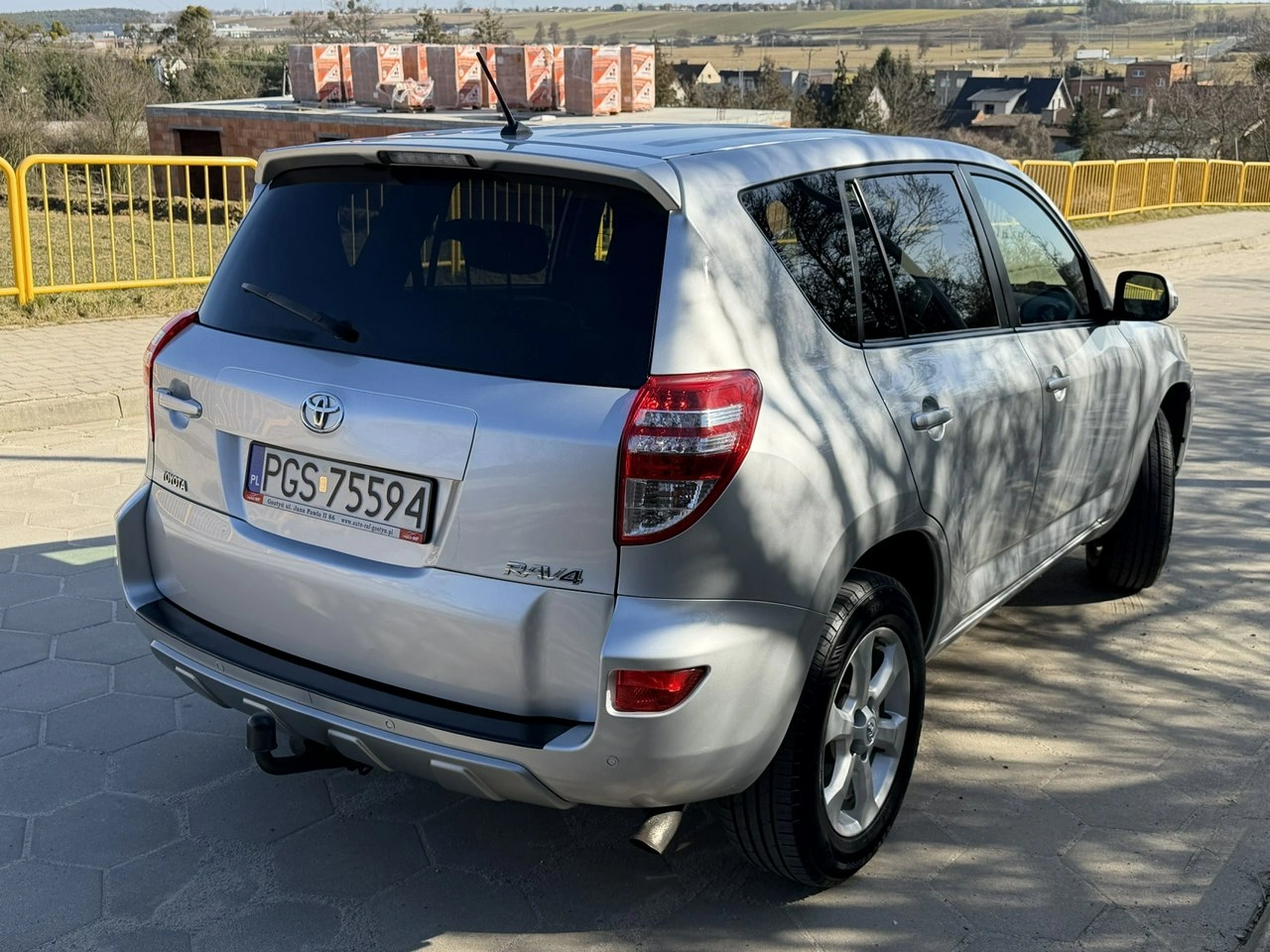Toyota RAV-4 - Zdjęcie 5