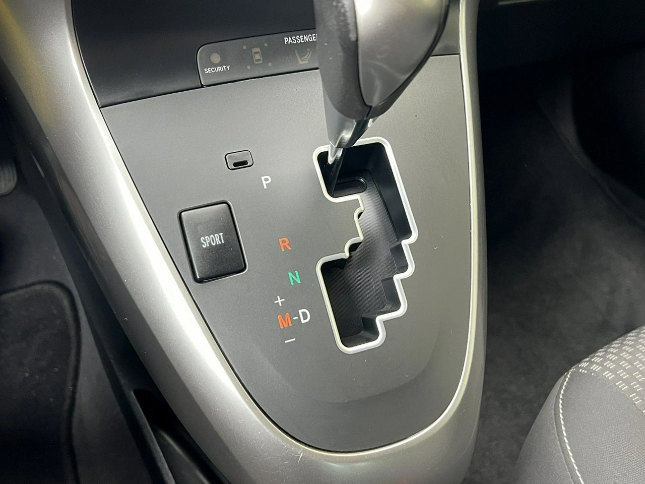 Toyota Verso - Zdjęcie 11