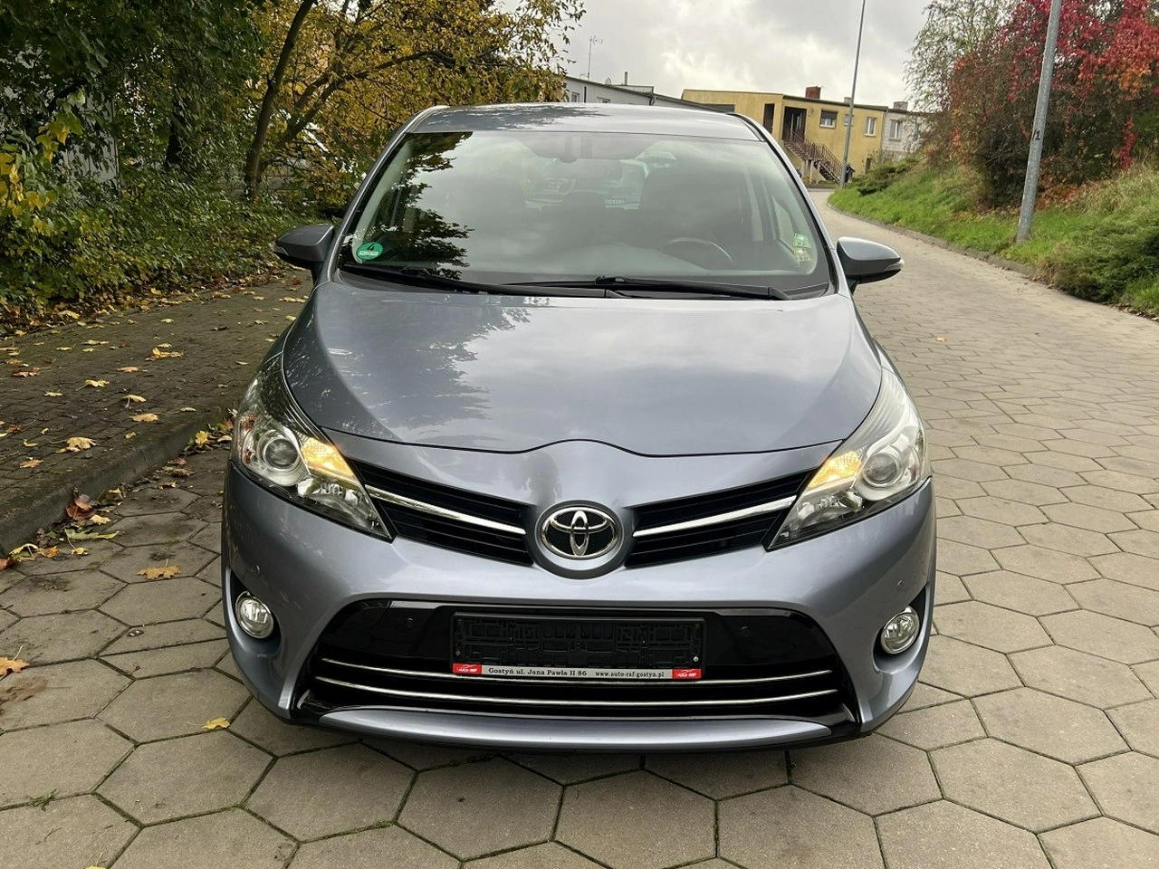 Toyota Verso - Zdjęcie 1